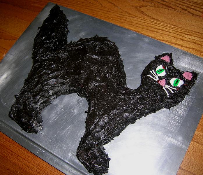 Black Cat Cake
